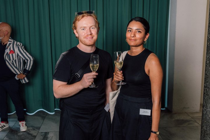 Andri Erdin; Mansi Tiwari, Communications AG.