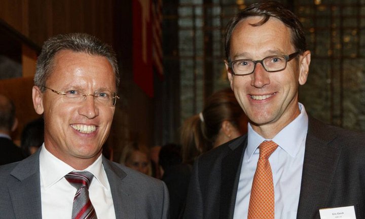 amcham_networking_fontana_zpi_2013-08-20_x9b1141.jpg