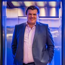 Kraftpaket: Der EU-Kritiker in der Firmenzentrale der Partners Group in Baar.