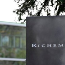 Richemont: Der Genfer Luxusgüter-Gigant will für rund 3,3 Milliarden Dollar die Online-Plattformen von Yoox Net-a-Porter übernehmen.