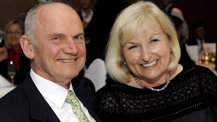 Ferdinand Piëch und seine Frau Ursula: Sie tritt aus dem Schatten des VW-Patriarchen heraus.Keystone