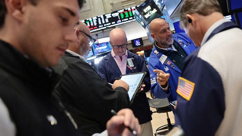 Händler auf dem Parkett der New Yorker Börse. Michael M. Santiago/