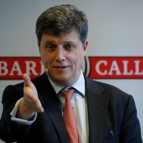 Antoine de Saint-Affrique, CEO von Barry Callebaut, übergibt Peter Boone ein kerngesundes Unternehmen.