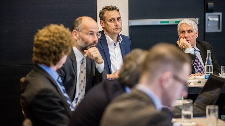 private-banking-jury_neu.jpg