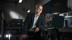 Mario El-Khoury: Führt das Centre Suisse d'Electronique et de Microtechnique (CSEM) mit Hauptsitz in Neuenburg.