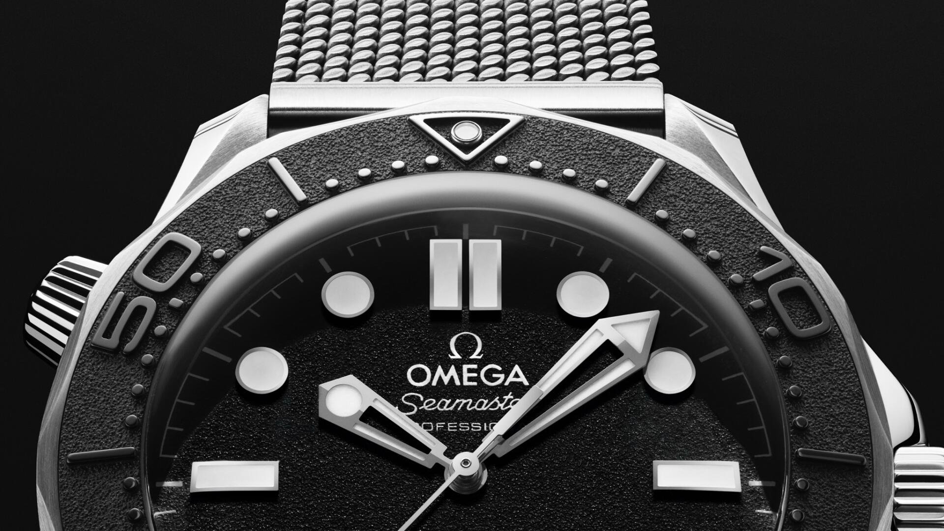 Die Bösewicht-Version der Omega Seamaster Diver 300M.