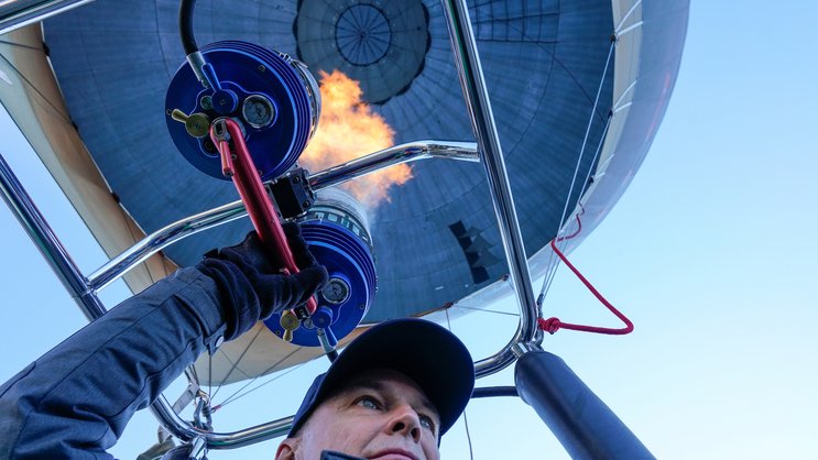 Bertrand Piccard: «Würden wir heute diese 652 Lösungen implementieren, könnten wir die Hälfte der weltweiten CO₂-Emissionen reduzieren.»