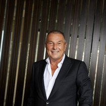 Jean-Christophe Babin gilt als einer der profiliertesten Manager in der Luxusgüterindustrie. Er hat den römischen Juwelier Bulgari in 13 Jahren erfolgreich ganz neu positioniert.