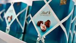 Über Ostern machten die Goldhasen von Lindt in Deutschland als Ladenhüter Schlagzeilen.