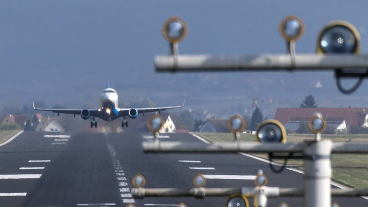 Flieger der Monarch Airlines: Nicht mehr im Einsatz. Keystone