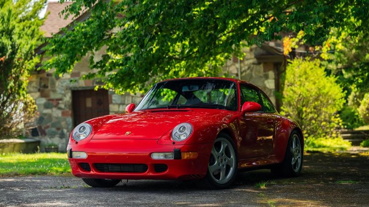 Dieser Porsche 911 Carrera S der begehrten Baureihe 993 hat seit kurzem einen neuen Besitzer.