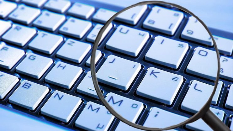 Die neue Datenschutzregelung soll den Nutzern mehr Kontrolle über ihre Daten geben - und es Unternehmen schwerer machen, an private Daten heranzukommen.