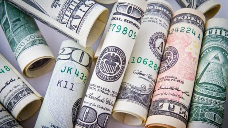 Die Devisenmärkte würden zurzeit eine erhöhte Nachfrage nach dem US-Dollar widerspiegeln, heisst es in einer Einschätzung der ZKB.