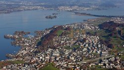 Nirgends in der Schweiz ist die Dichte an Einkommensmillionären so hoch wie in Wollerau SZ.