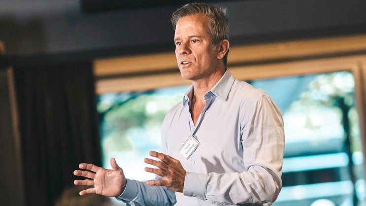 Expansiv: Thomas Wolfensbergers Plattform Naoo verbindet Social Media mit lokalen Unternehmen. Ab 500 Firmenkunden werde die Profitabilität erreicht.