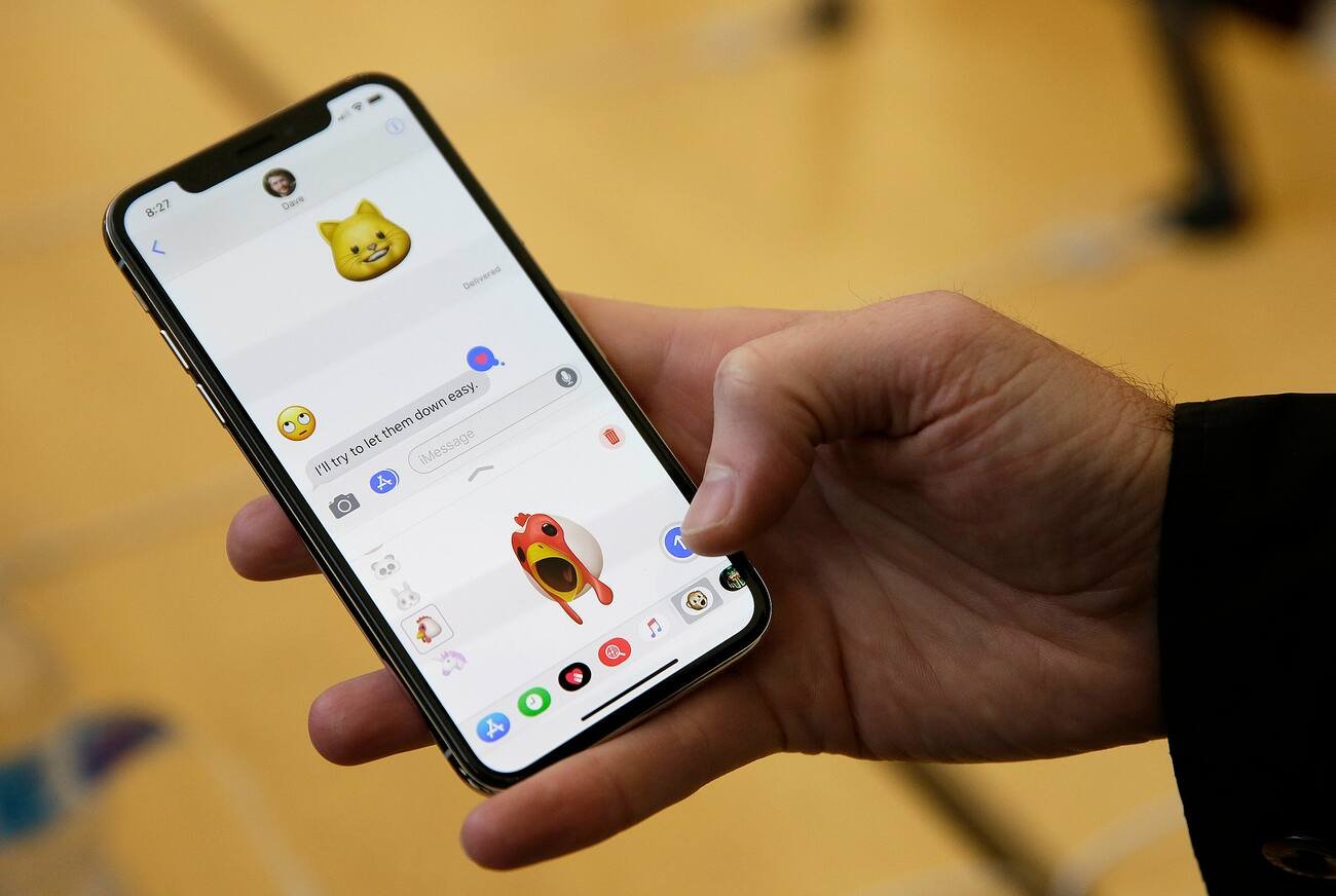 iPhone X