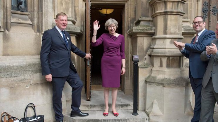 Theresa May: Brückenbauerin der zerstrittenen Tories? Keystone