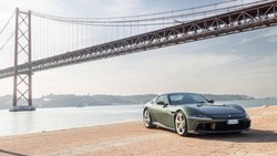 Der 12Cilindri Spider ist ein futuristisches Cabrio mit einem beeindruckenden Zwölfzylinder-Motor.