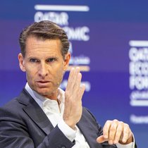 Steffen Meister, Verwaltungsratspräsident von Partners Group, bei einem Auftritt am Qatar Economic Forum in Doha im Mai 2024.