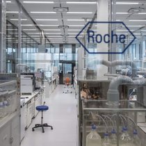 Labor von Roche: Die Schweiz honoriere innovative Medikamente nicht mehr ausreichend, sagt das Unternehmen.
