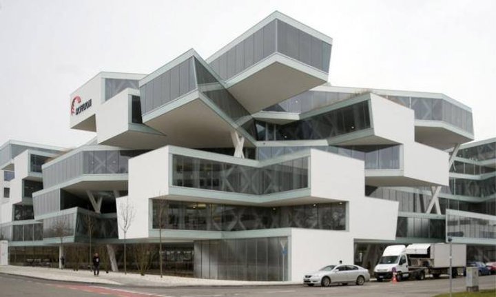 herzog_de_meuron_8.jpg