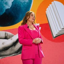 Philanthropin Melinda Gates ist zwar aus der Gates Foundation ausgestiegen, doch Frauen und Mädchen weltweit wird sie weiterhin unterstützen.