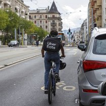 Uber Eats: Der Essenslieferdienst ist in 13 Schweizer Städten präsent.