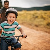 Familienfreundliche Firmen lassen Raum fürs Elternsein – auch den Männern.