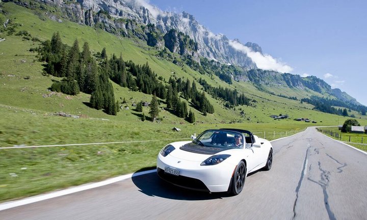 roadster-tesla.jpg