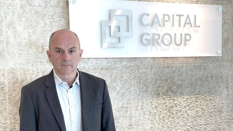Robert Lind ist Ökonom beim Asset Manager Capital Group. Zuvor arbeitete der Oxford-Absolvent als Chefökonom bei Anglo American und als Macro-Research-Chef bei ABN Amro.