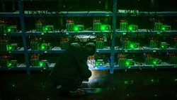 Bitocin-Miner in China: Ein Gutteil des Krypto-Handels läuft über das Land.Keystone