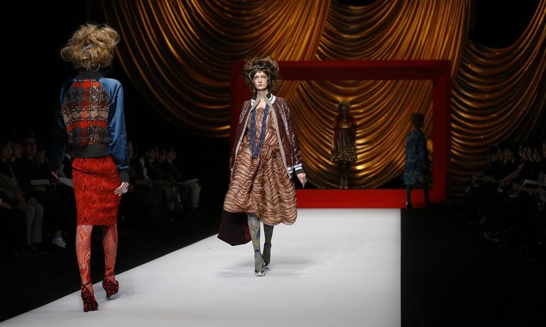 jfw-08-hiroko-koshino.jpg