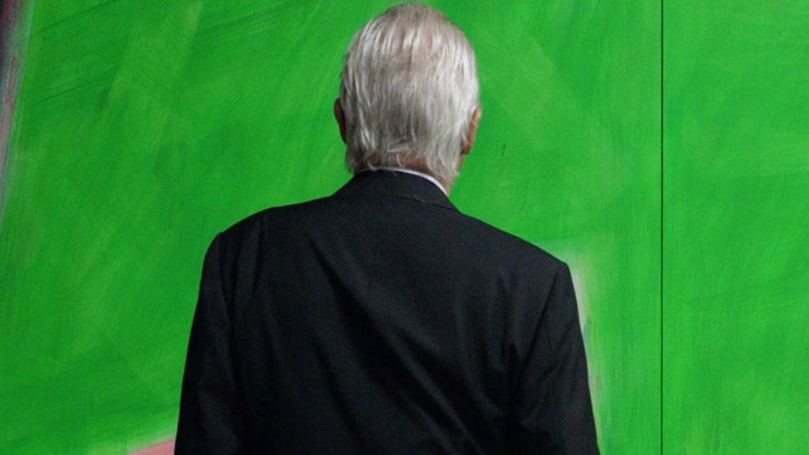 Akris Für die aktuelle Kollektion hat Akris-Chefdesigner Albert Kriemler eng mit dem deutschen Minimal-Art-Künstler Imi Knoebel zusammengearbeitet.