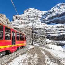 10'000 Aktien der Jungfraubahn mit einem Gegenwert von 1,4 Millionen Franken befinden im privaten Besitz des Rektors.