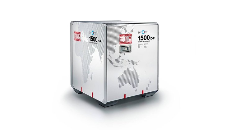 Minus 70 Grad: Die Skycell-Container halten die Impfstoffe auf internationalen Transporten kühl.