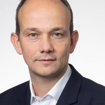 Zoltan Szelyes ist Eigentümer und CEO der Macro Real Estate AG. Er berät Grossinvestoren bei ihren Immobilienanlagen.