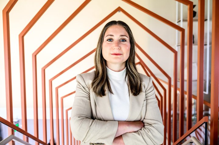...und Daniela Amodei (39) gegründet.