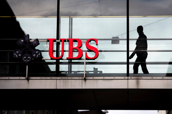 Künftig muss die Schweizer Grossbank ihre Auslandstöchter mit 90 Prozent hartem Eigenkapital unterlegen. Das verlangt die kleine Kammer.