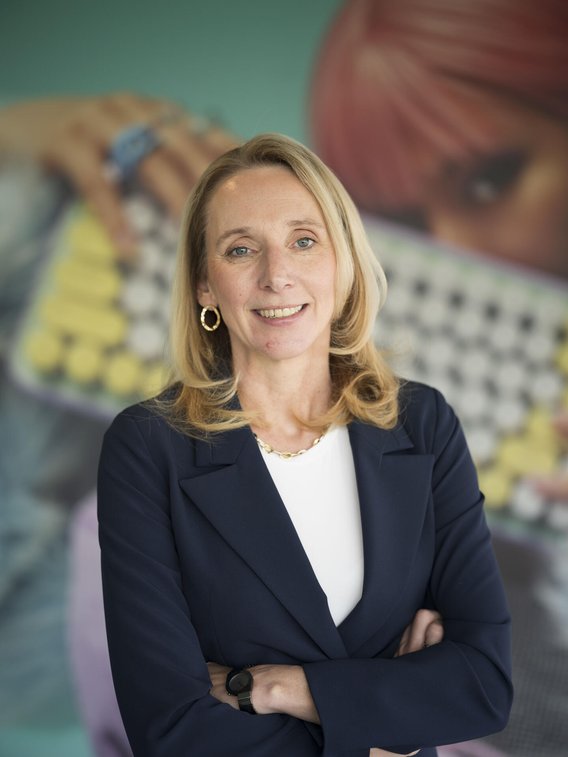 LOGITECH, COMPUTERZUBEHOER, CEO, GESCHAEFTSFUEHRERIN, 