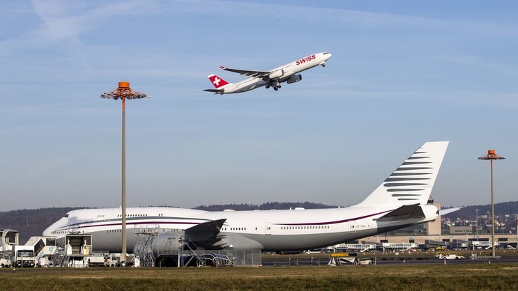Boeing 747 der katarischen Regierung und Airbus der Swiss: Ziehen die Europäer jetzt davon?