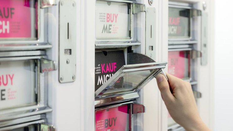 Der Kunstautomat im Jüdischen Museum Berlin hält kleine Überraschungen bereit.Jüdisches Museum Berlin