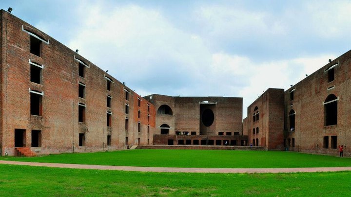 15_indian_institute_of_management_ahmedabad.jpg