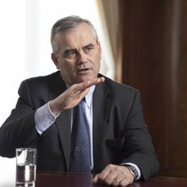 SCHWEIZ CREDIT SUISSE THOMAS GOTTSTEIN