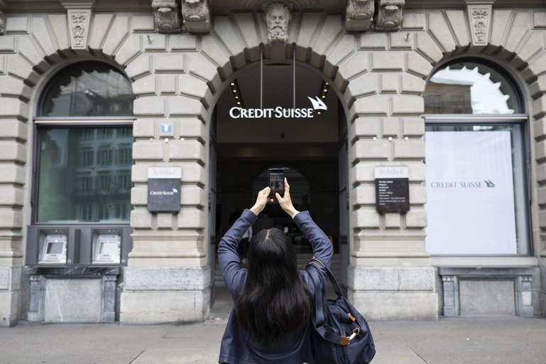 PARADEPLATZ, FINANZPLATZ, FINANZZENTRUM, GROSSBANK, CREDIT SUISSE, CS, HAUPTSITZ,