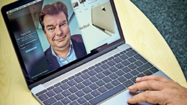 Das Apple MacBook im Crash Test. Nik Hunger