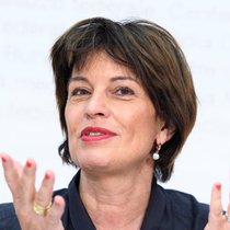 Wann geht Doris Leuthard? Spätestens in der Herbstsession soll es so weit sein.