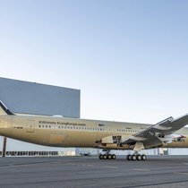 Der neue Airbus A350 von Qantas beim Rollout im Werk von Toulouse (F).