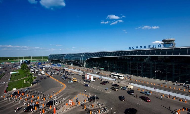 flugahfen-moskau-domodedovo.jpg