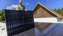 Strom vom Dach: Statt einer fixen Vergütung pro Kilowattstunde können künftig Marktpreise verwendet werden.