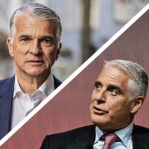 Sergio Ermotti (oben links) und Andrea Orcel: Zwei Top-Banker, die sich nichts schenken.